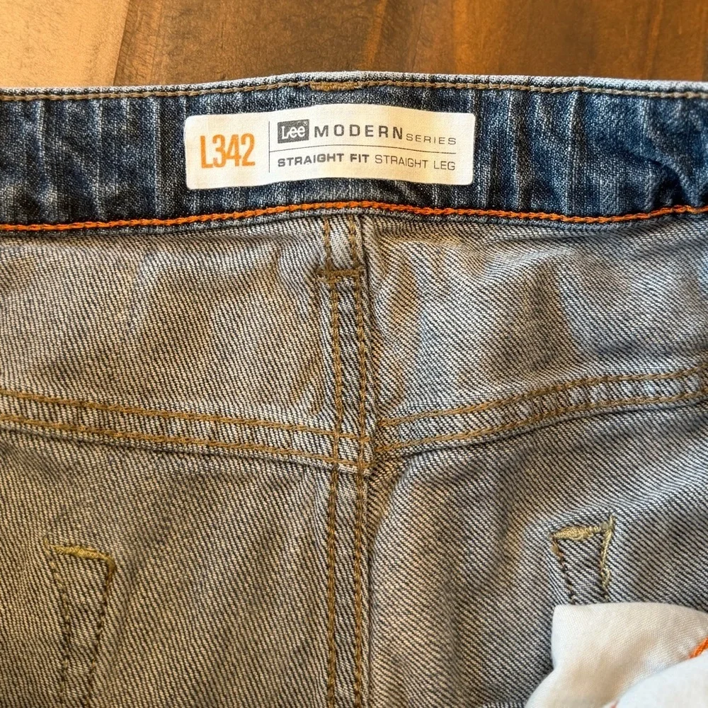 Men’s Modern Series Straight Fit Straight Leg